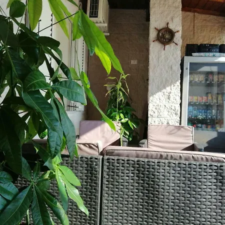 Bed & Breakfast Albachiara Fiumicino